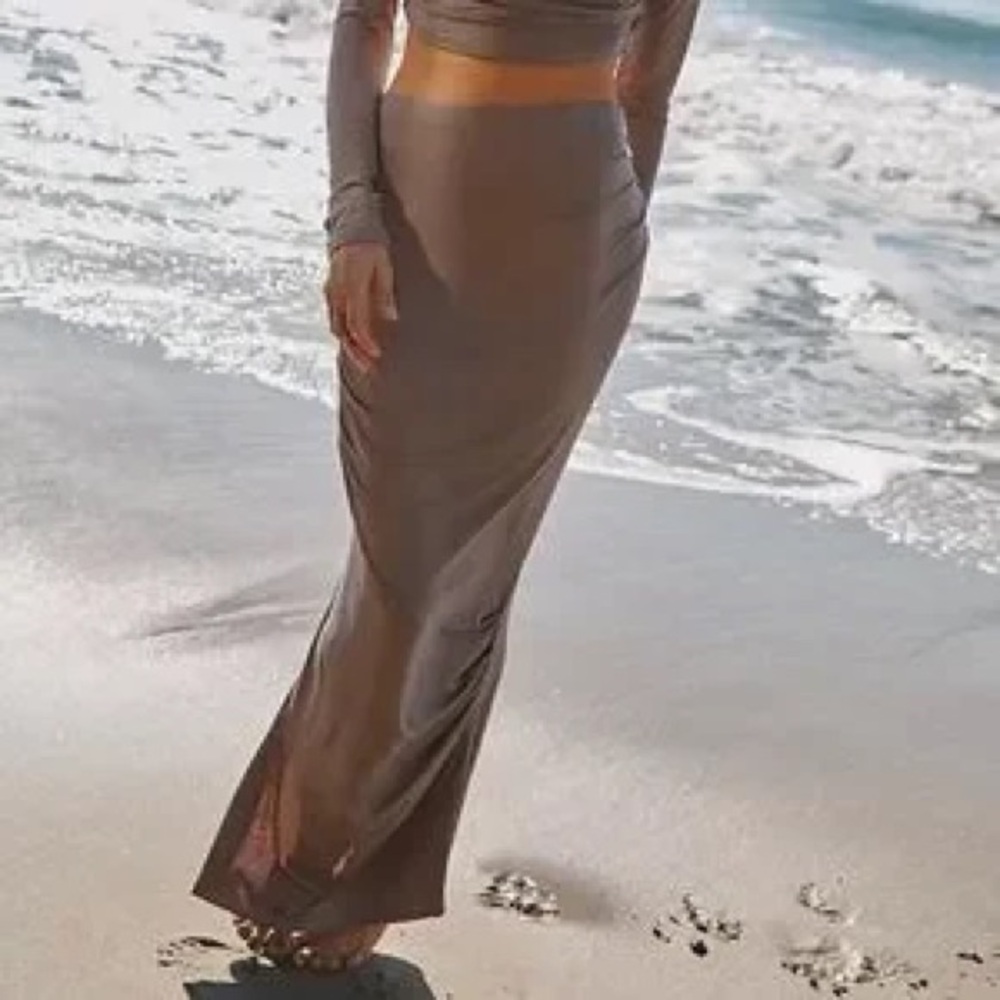 Free People Cierra Fitted Long Sleeve Cropped Top & Maxi Skirt Set Taupe M - Picture 4 of 11